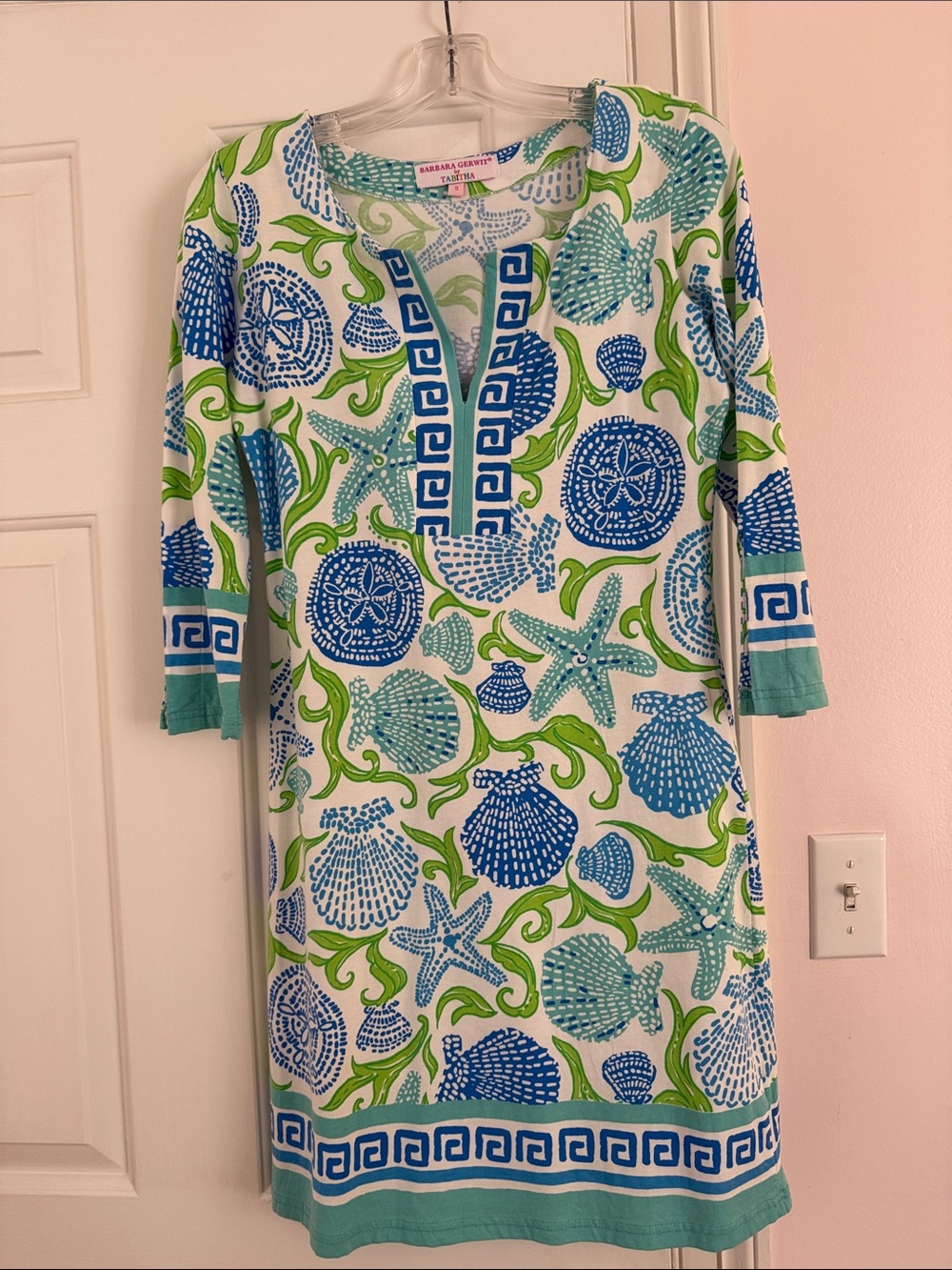 Barbara Gerwitt by Tabitha Blue, Green & White Sea Shell Print Shift Dress